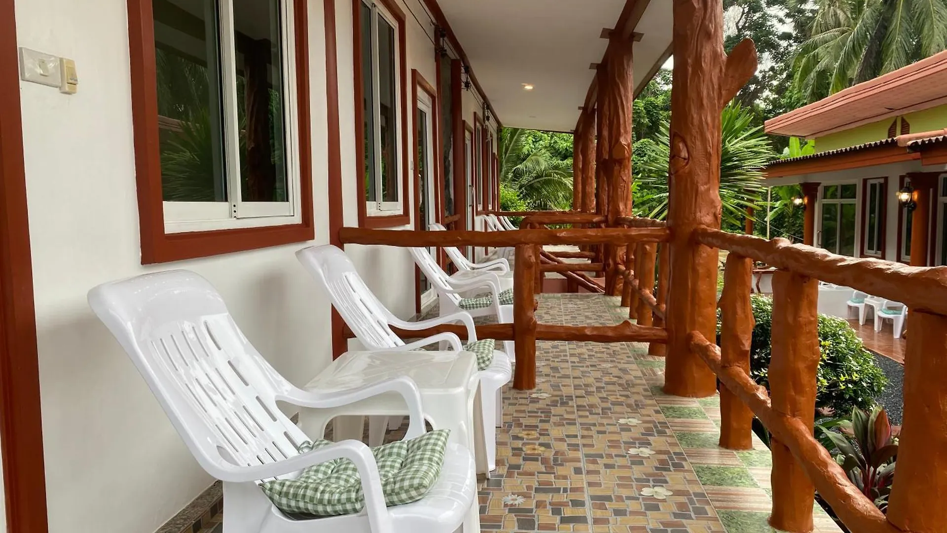 Arya Bungalow Ko Lanta