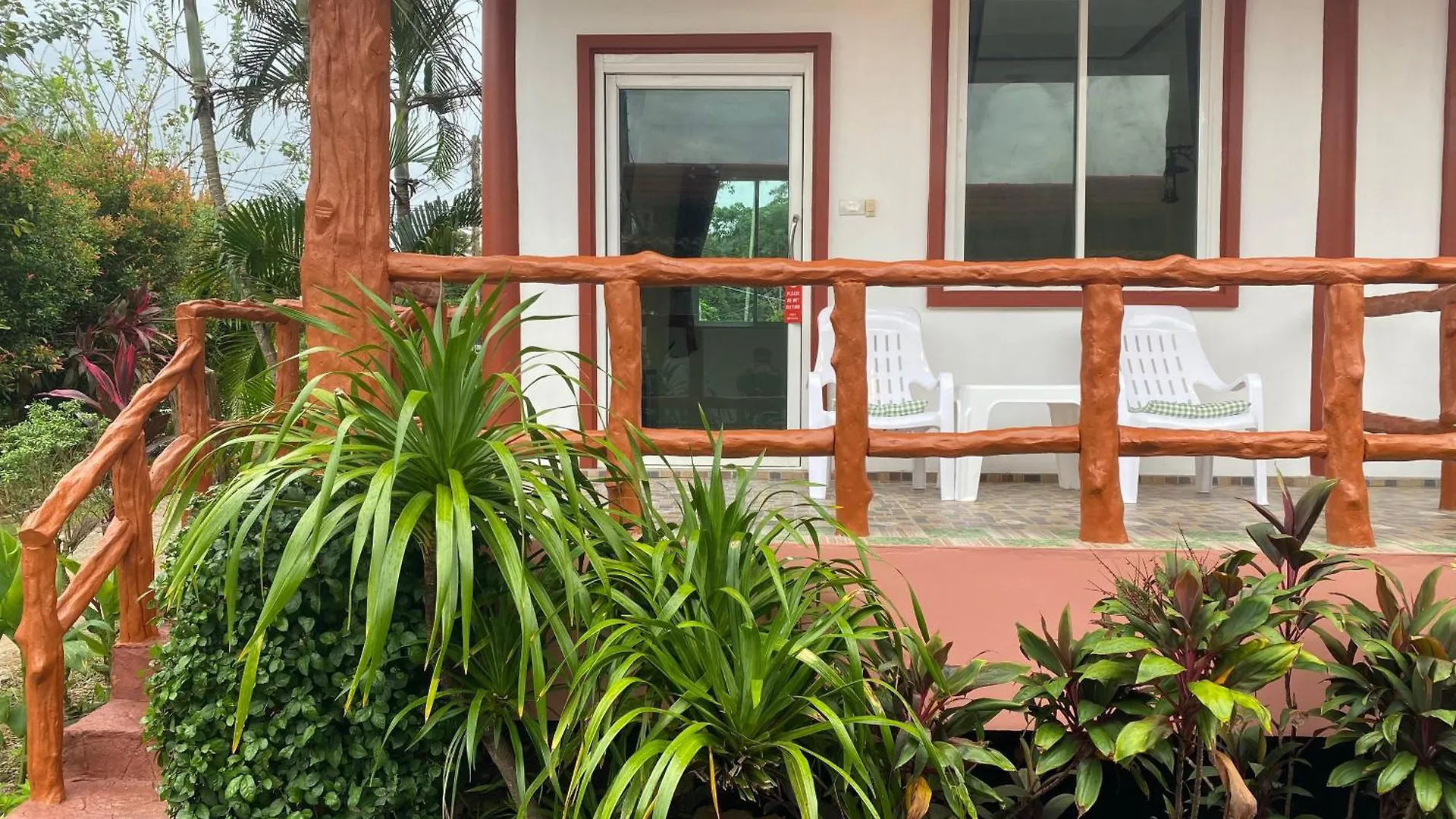 Herberg Arya Bungalow Ko Lanta Thailand